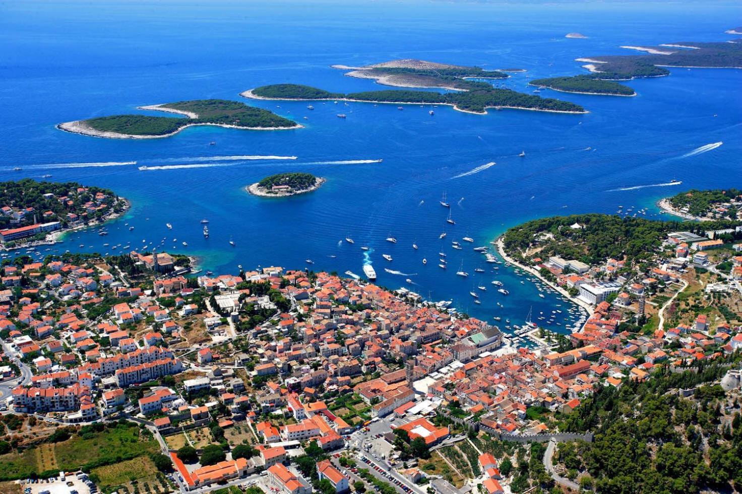 Apartment Eta Hvar Town Luaran gambar